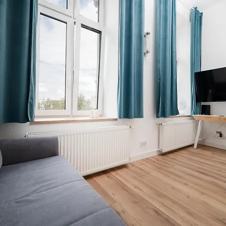 Jaracza - Workspace, Parking, Park Nearby - By Rentujemy Apartment Lodz (Lodz)