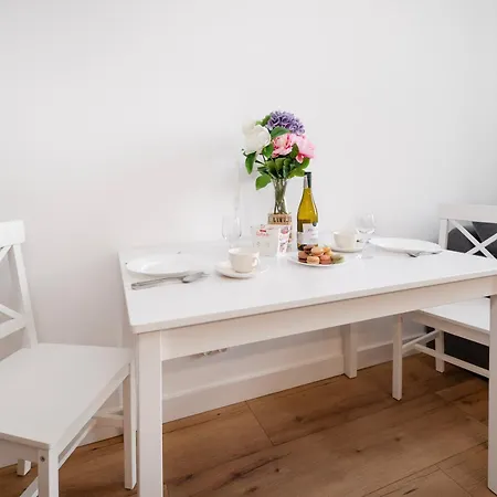 Jaracza - Parking, Piotrowska Street Nearby - By Rentujemy Łódź